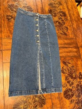 Free People Button-Front Denim Midi Skirt in Blue